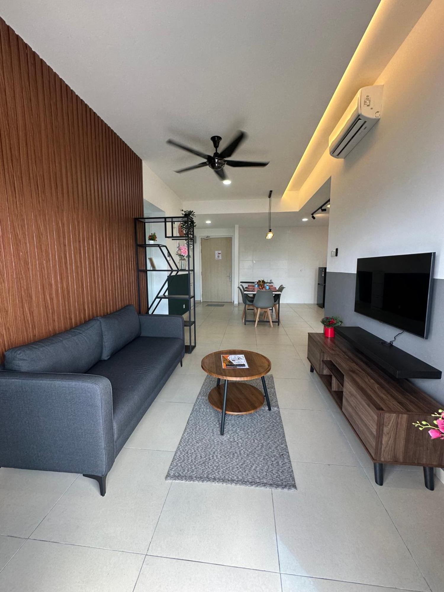 Reizz Residence By D'Amour クアラルンプール エクステリア 写真